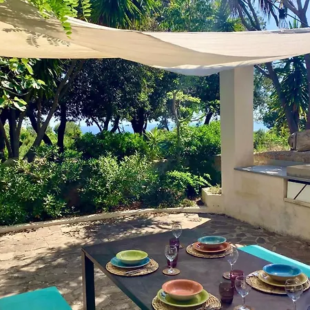 Casa Marinha أُجينتو